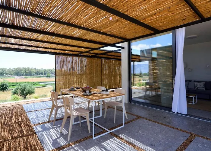 Bouca Hébergement de vacances Messíni